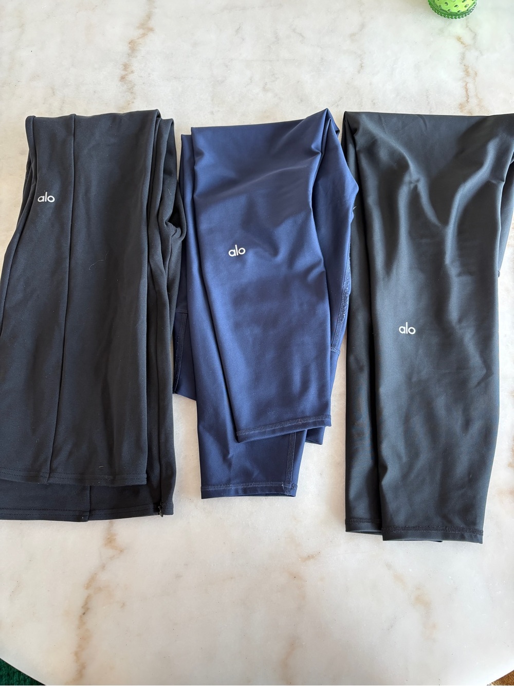 ALO Yoga Leggings Lot in Black and Navy